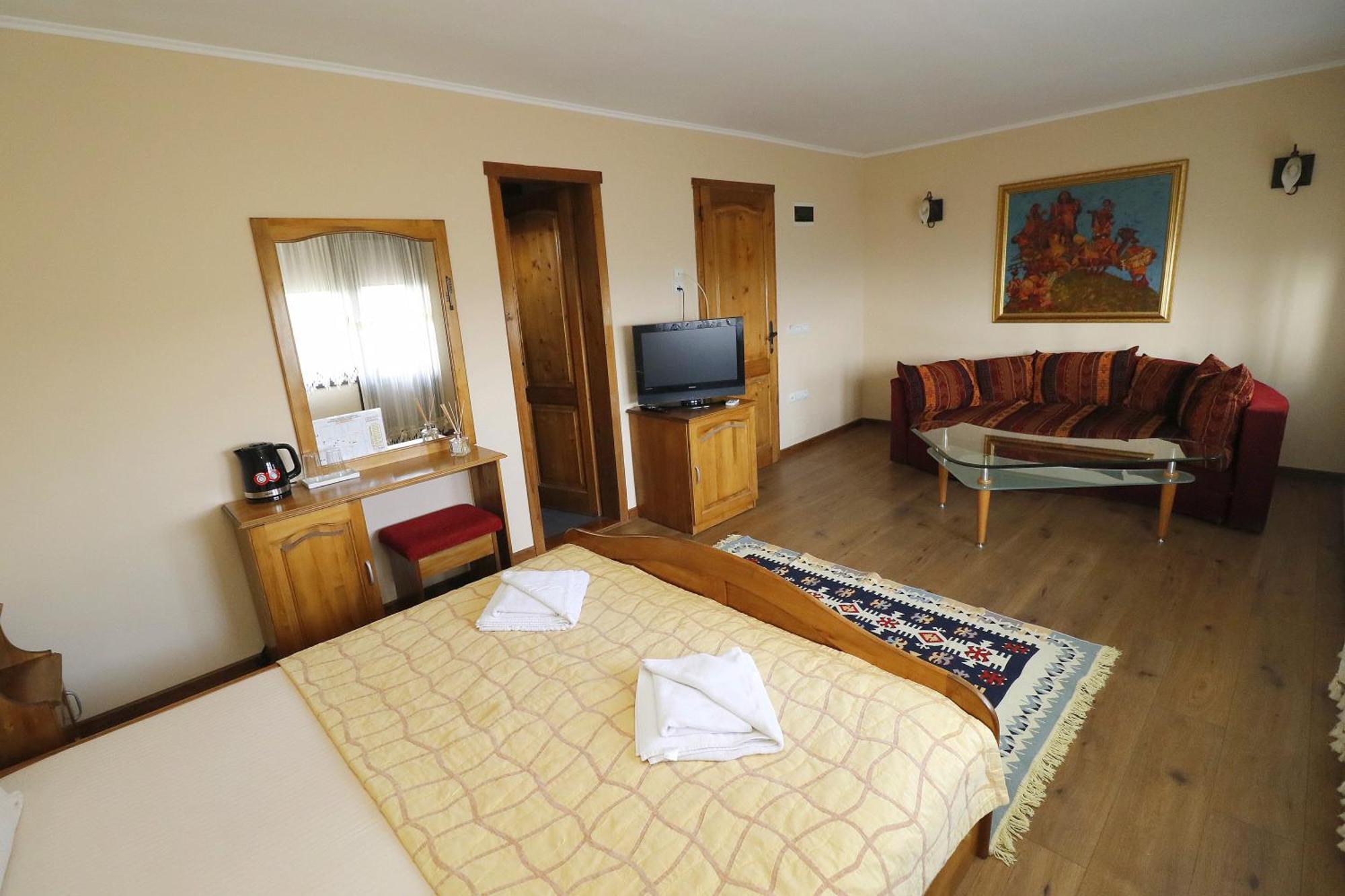 Family Hotel Arbanashka Sreshta Arbanasi Ngoại thất bức ảnh
